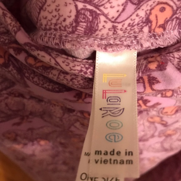 Dodo bird leggings! From LulaRoe! - Picture 3 of 3